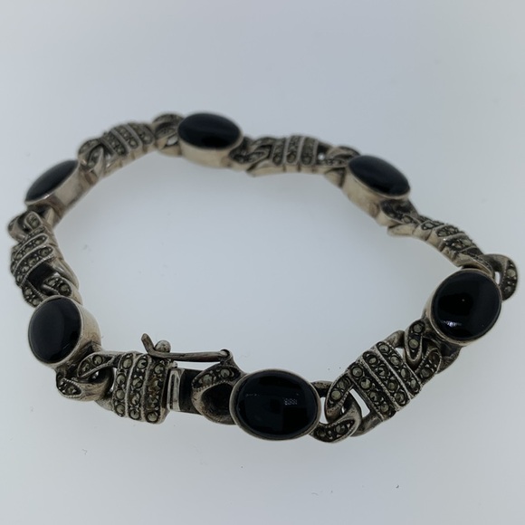 Vintage Marcasite, Onyx and Sterling Silver Bracelet - Picture 6 of 7